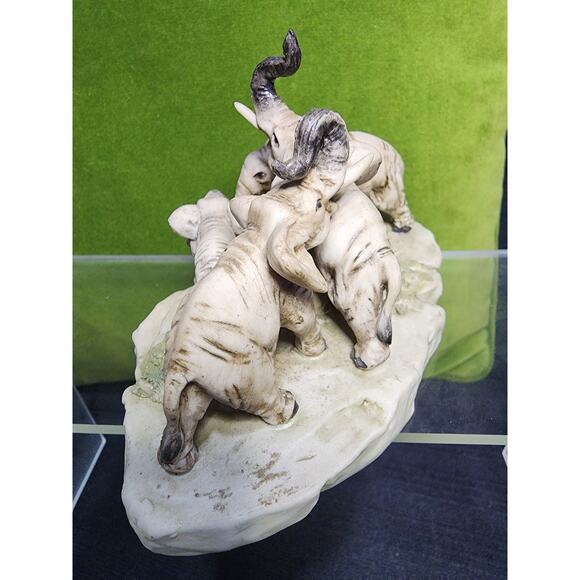 Elephants On Rock Figurine Signature On Bottom - Picture 5 of 8